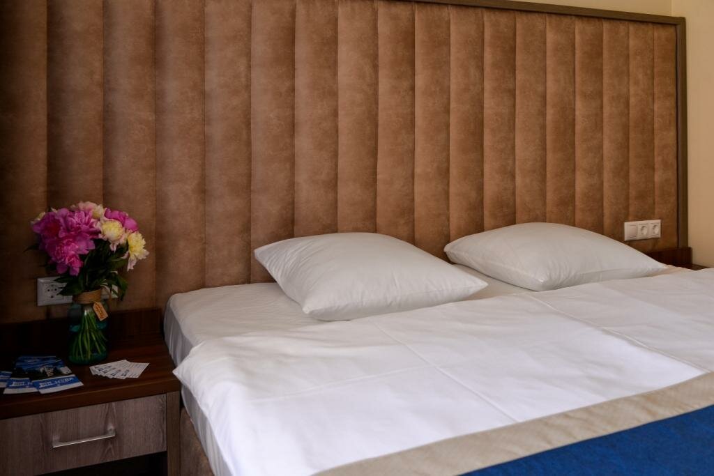 Гостиница Пансионат Нева Алушта-100