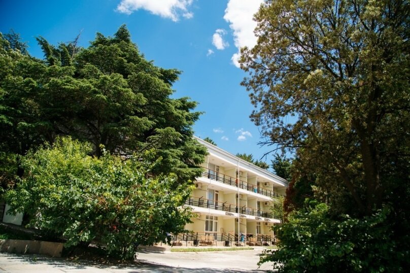 Гостиница Пансионат Нева Алушта-4