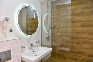 Гостиница Пансионат Нева Алушта Делюкс ***-7