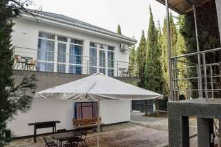 Гостиница Пансионат Нева Алушта Коттедж 2-1