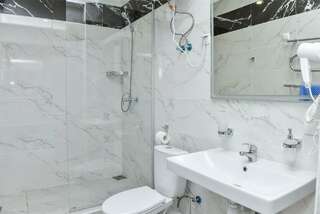 Гостиница Пансионат Нева Алушта Коттедж 2-14