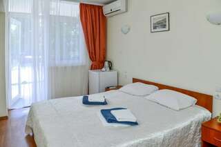 Гостиница Пансионат Нева Алушта Премиум ***-8