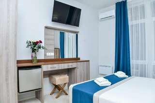 Гостиница Пансионат Нева Алушта Коттедж 2-4