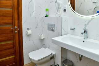 Гостиница Пансионат Нева Алушта Делюкс ***-8