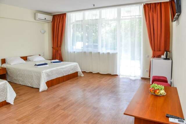 Гостиница Пансионат Нева Алушта-85